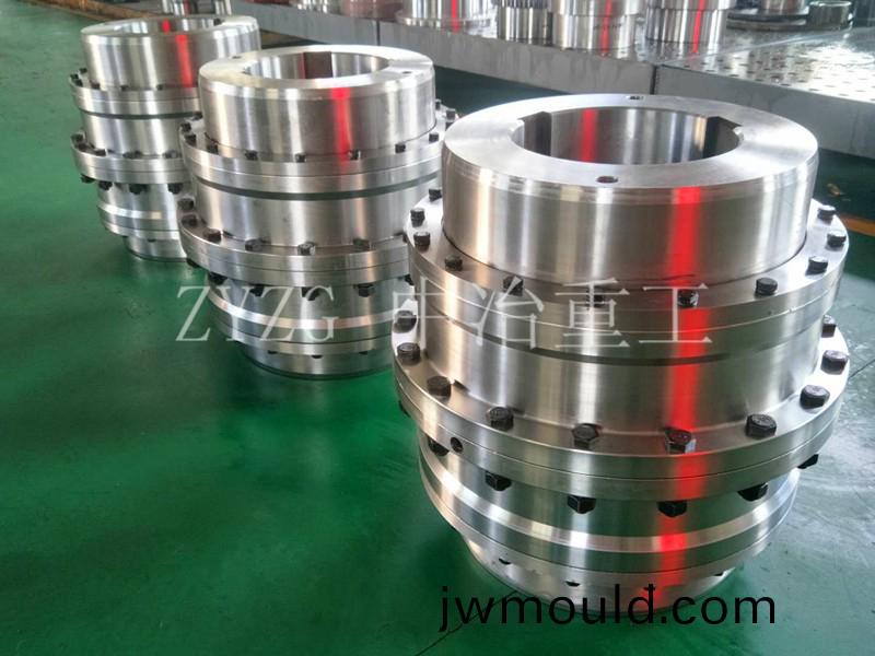 連軸器(qi)檢查原動(dòng)機和工作(zuo)機兩軸是否同心